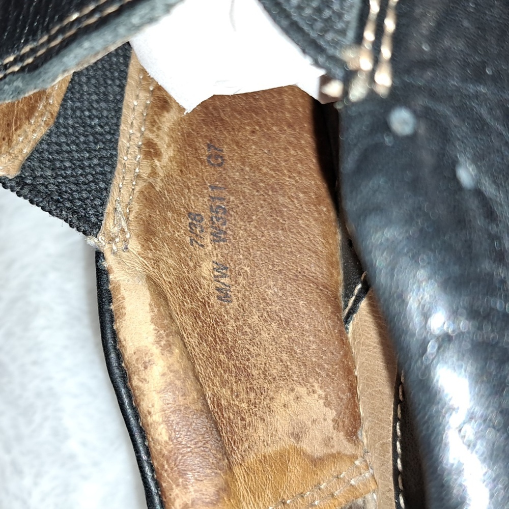 BORN Women's Leather Shoes - Picture 3 of 15